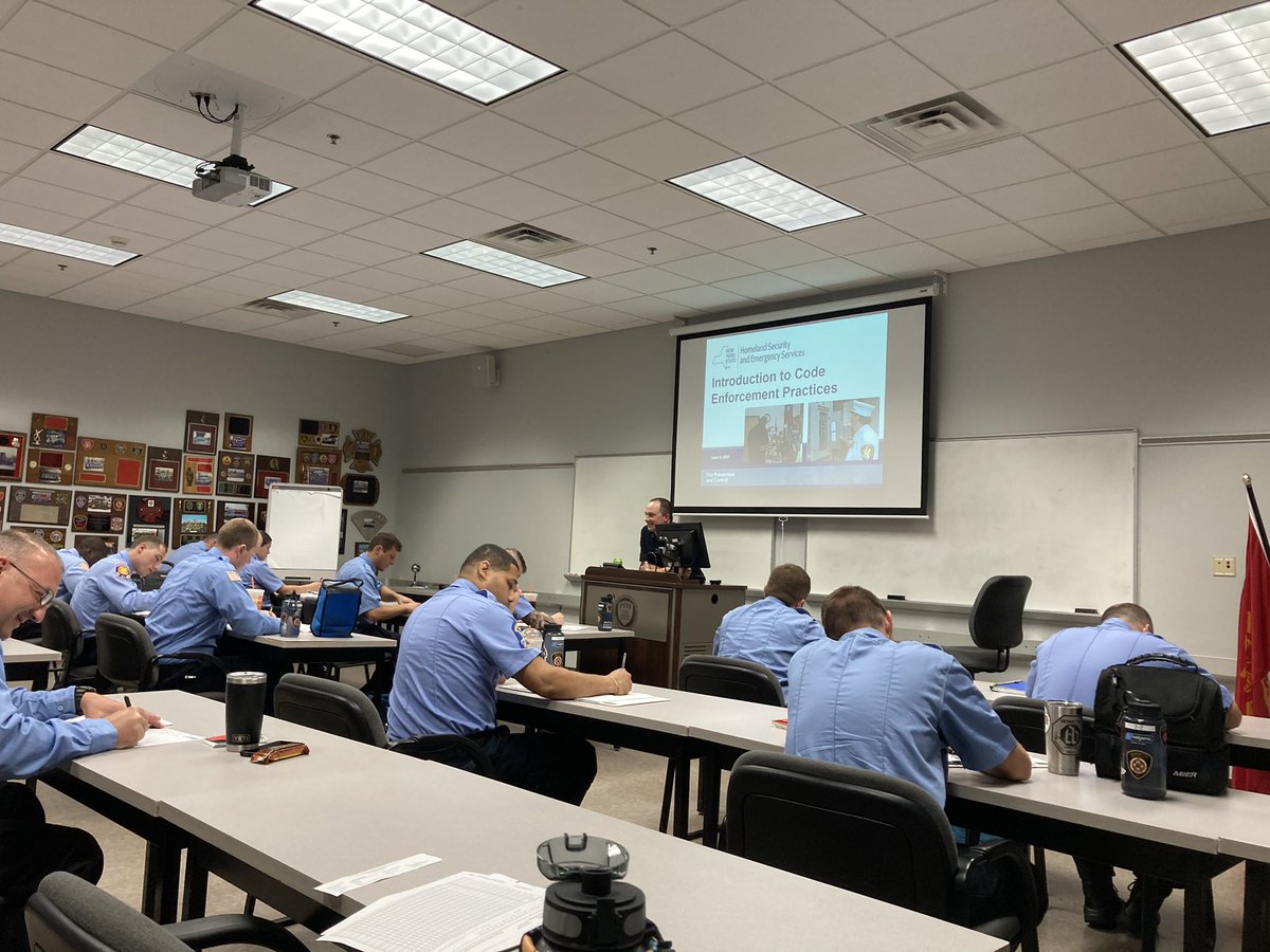 nysfps's tweet image. Fire Protection Engineer Roth and Fire Protection Specialists are at the Monroe Co PSTF teaching RFFT codes program.
