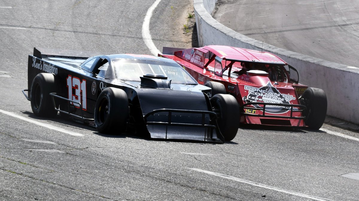 RacingAmerica's tweet photo. The #ModsOfMayhem return to @RaceFairgrounds this weekend, the series' first race there since 2016.
Read more: https://t.co/AwDz8sQVSA https://t.co/4lvSRO01IK