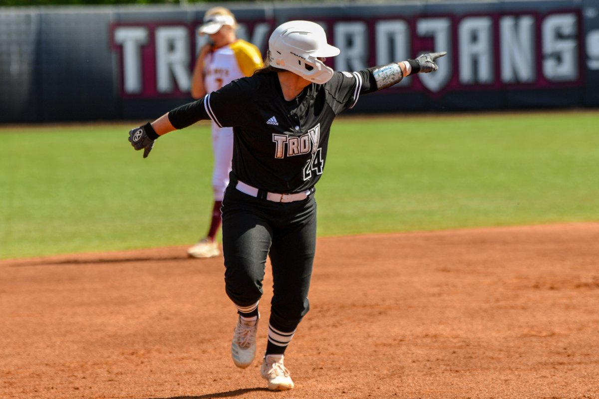 Troy Softball tweet media