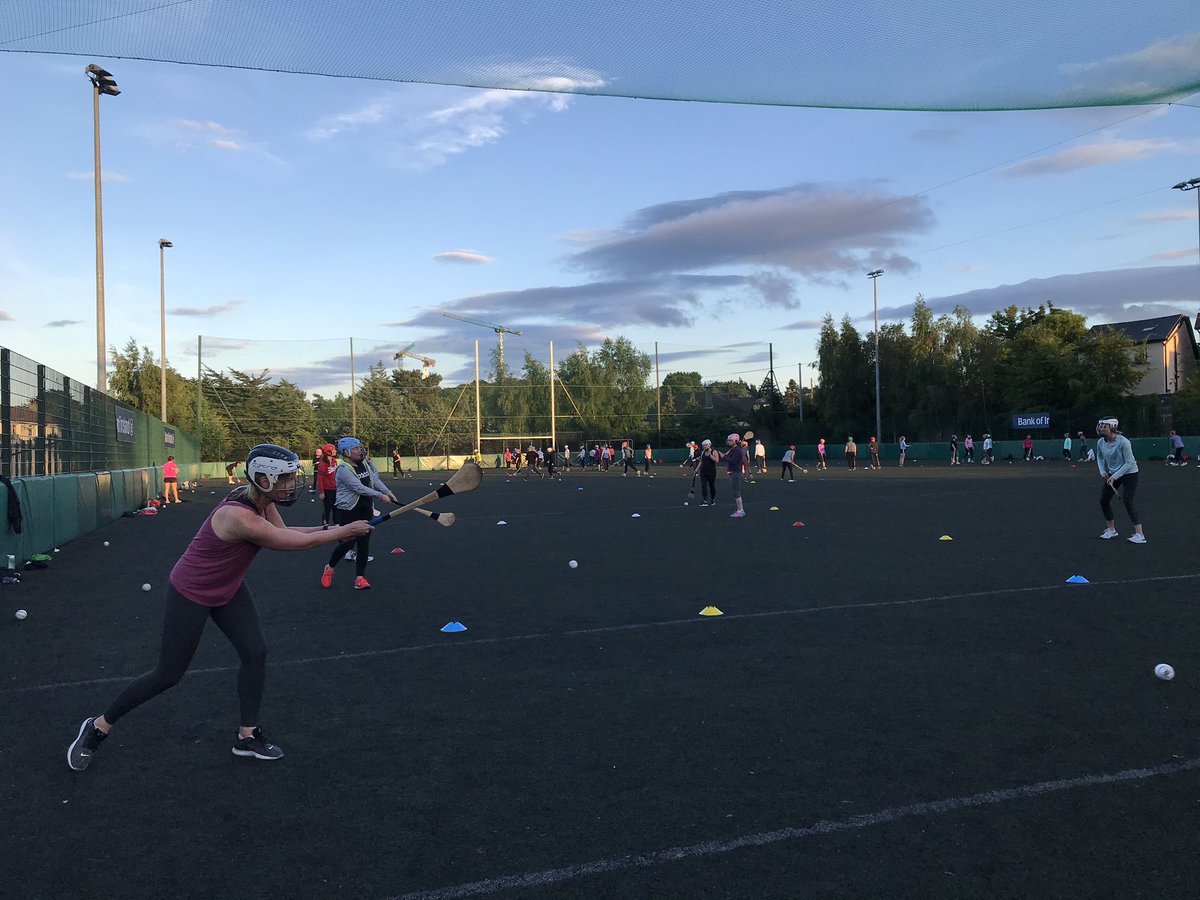 Another fantastic session @KCrokesGAAClub #TescoHurlWithMe. Kudos to the 80+Mom’s that have put their hand up to take part. @KilmacudCamogie is delighted to be involved in @OfficialCamogie M.N.A. Mentor Prog aimed at increasing female participation in sport. #CrokesBeyond20x20