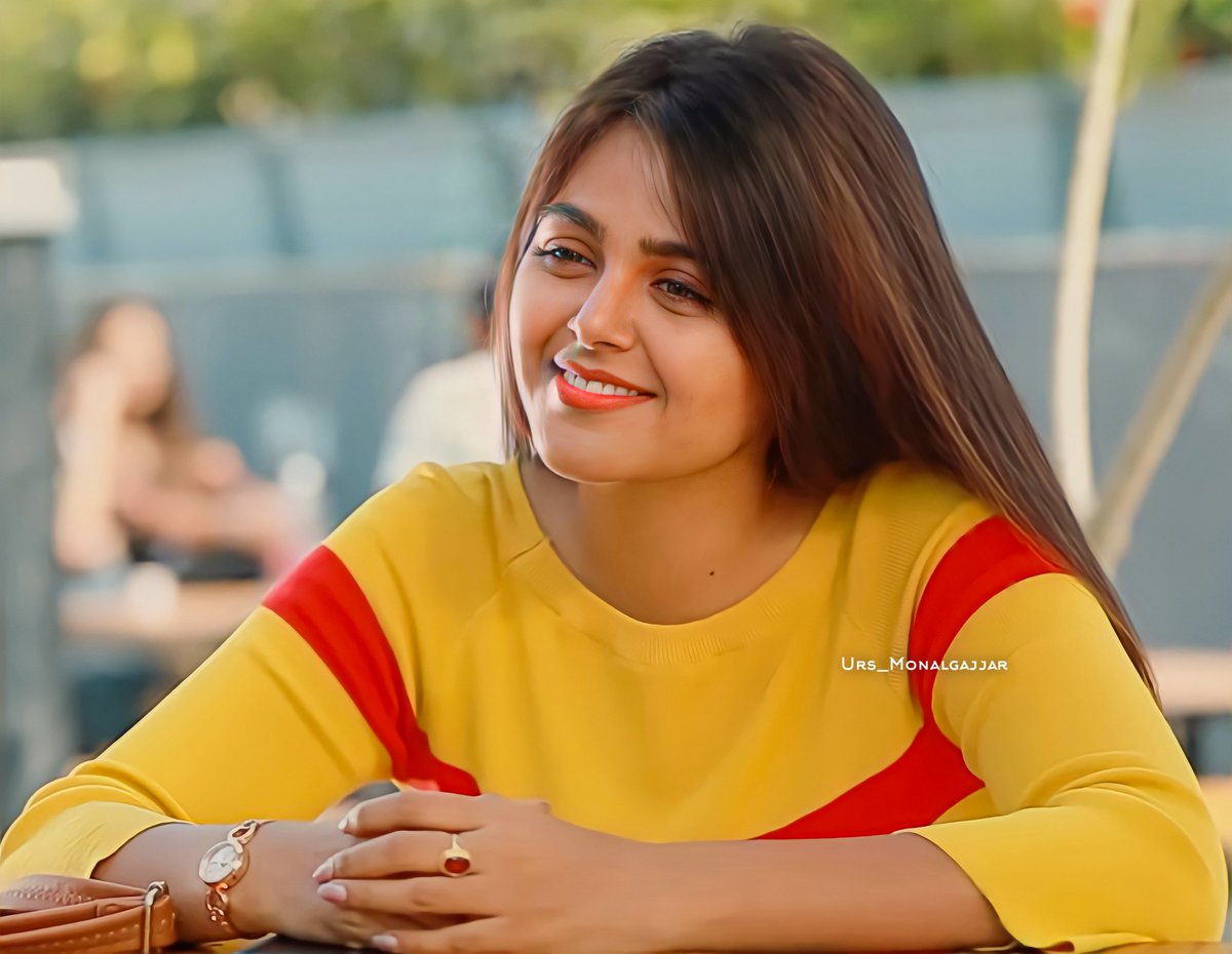 MonalS_Trends's tweet photo. Beautiful 💞
@Gajjarmonal 

#MonalGajjar #monalians #123telugu #monalism #ravishingbeautymonalgajjar #BigBossTelugu4 https://t.co/i8F4FCiofO