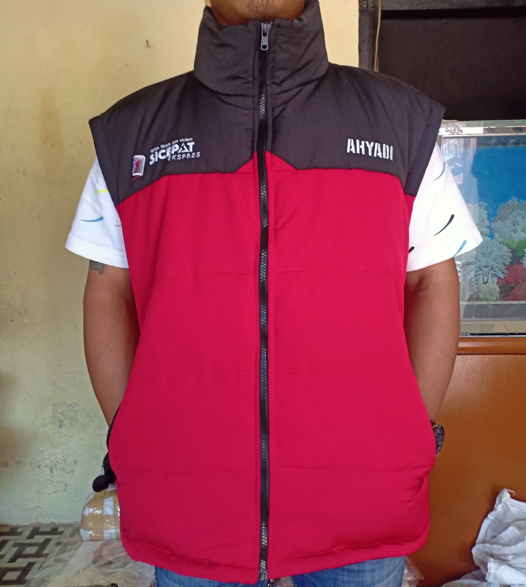 #bikinjaket
#bikinhoodie
#bikinjaketkelas 
#jaketkomunitas 
#jaketprinting
#jaketziper
#sablonkaos
#jaketbomber
#jaketgunung
#jaketwindbreaker
#jaketwaterproof
#jaketrunning
#jaketparasut
#switerhoodie
#jaketvarsity
#jaketoutdoor
#jaketcagoule
#jaketharington 
#jaketmotor