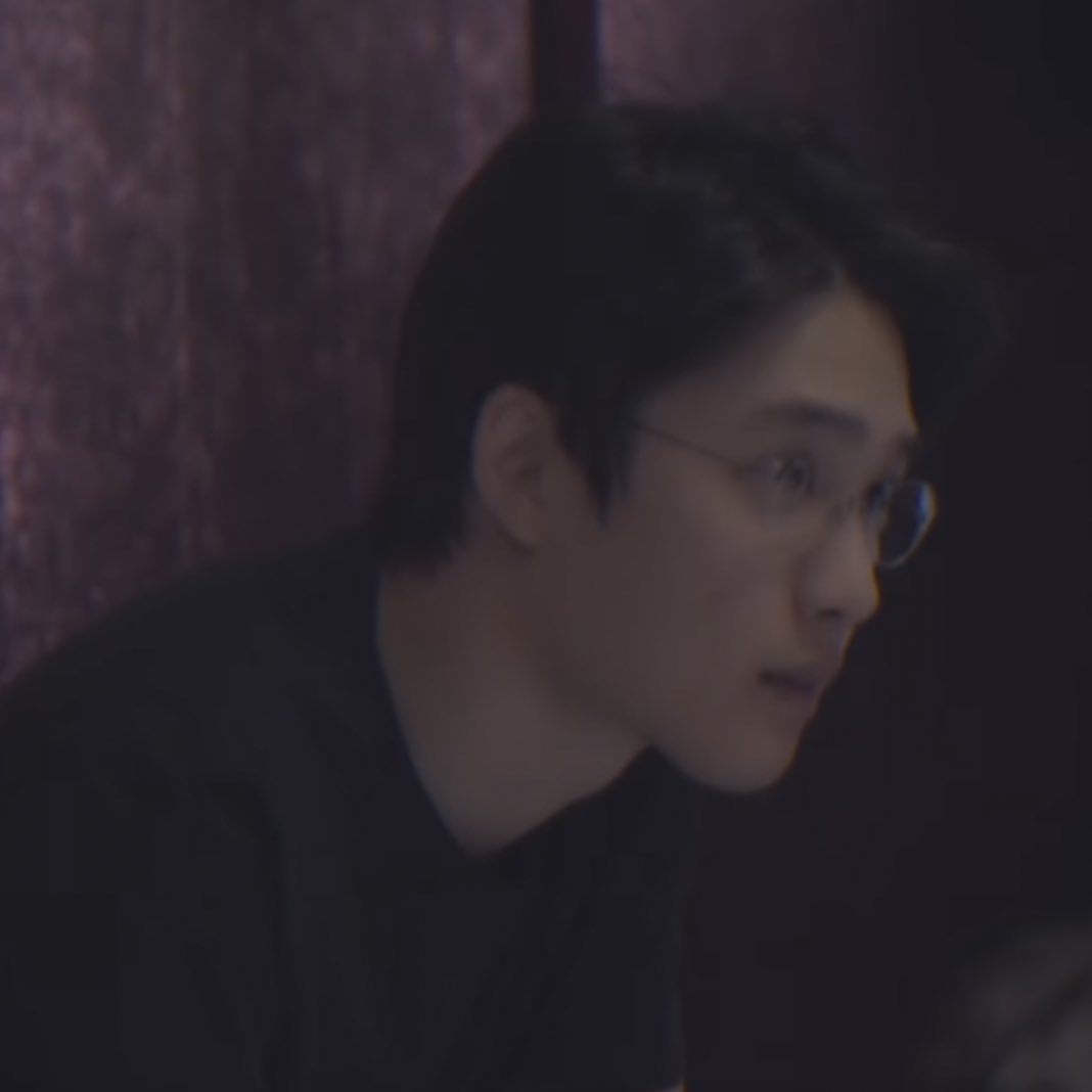 kokokbop's tweet photo. KYUNGSOO SERVED THIS LOOK AND EVERYONE ON TIMELINE: https://t.co/glHC23RJrg