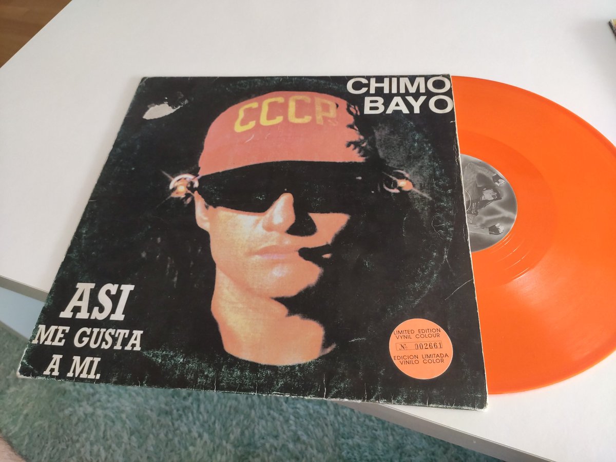 dj_jormi's tweet photo. Lo que me costó conseguir la edición limitada en naranja del #AsiMeGustaAMi @ChimoBayo . Ya tenía 2 copias normales y una firmada por ti. Con esto completo la colección junto a otros como el Bombas, tía Enriqueta... Etc. ¡Gracias Siempre Chimo, Hu-Ha! https://t.co/jA2UDnMH0i