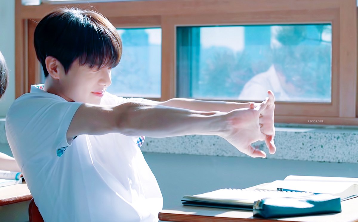 RECORDER331's tweet photo. 영���한 여름, https://t.co/9rESGjBBGh
