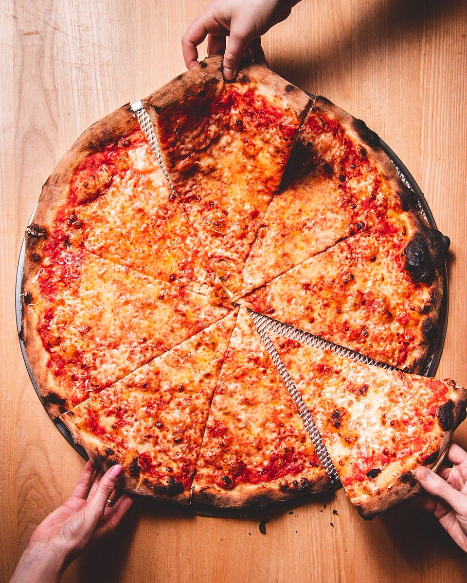 If we were from New York, we’d definitely be from YOINKERS

NYC inspired, MCR made. 22 inch pizza by the slice and whole pie. 

Popping off at @beaglesabout today from 4pm—late. Walk ups only + click and collect. Live menu will be up on our Common &amp; Co app.
