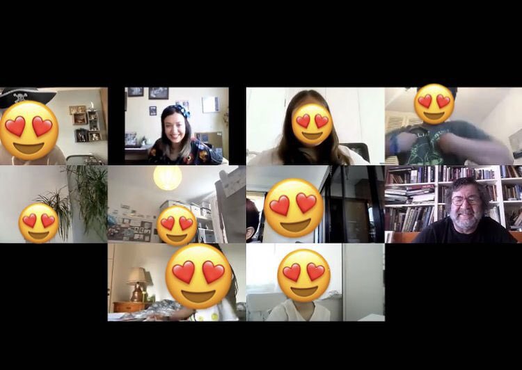 Bu sabah  #LeventErden ‘le zenginn bir kahvaltıdaydık. Zenginleştirme çalışmamızda “1de bu yönden bakalım” köşemizin konuğu Sevgili Levent Erden’di. Kitaplar, yaratıcılık, Alice Harikalar Diyarında, gelecek hakkında çook keyifli bir sohbet gerçekleştirdik. #birdebuyöndenbakalım