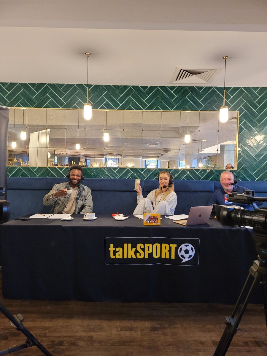 Darren Bent tweet media