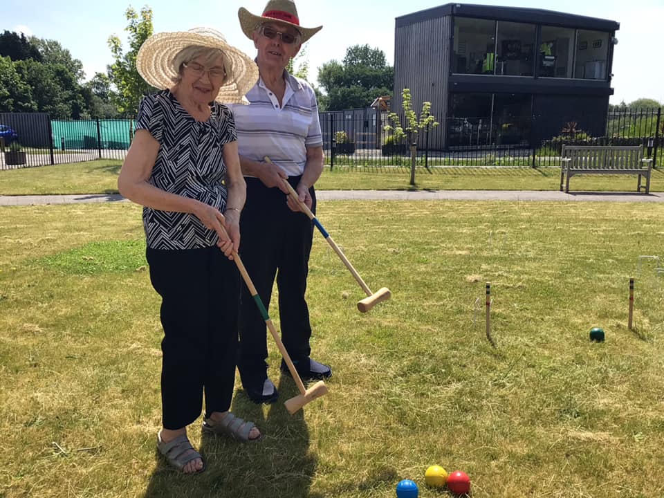 Making the most of the sunshine! <a href="/HighpointCare/">Highpoint Care</a> ☀️

#WeCareForEngland