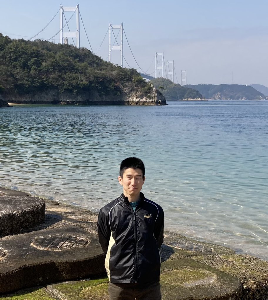 KESSA_speech's tweet photo. 【スピーカー紹介⑤】
本日紹介するのは、神戸大学から2人目の出場者！砂子瑛祐様です😆

コロナ禍での自己紹介のコツについてスピーチしてくださいます！

砂子様も含め、初めてのオープン大会という人が多くいらっしゃいます🥰
フレッシュなスピーチが楽しみです！

インタビューは添付画像から👇🏻 https://t.co/nioo3cpT9h