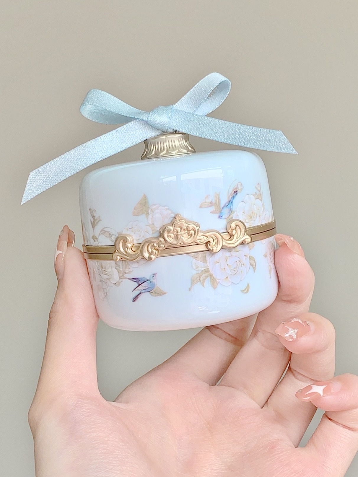 【まとめ売り】フラワーノーズ 花神シリーズ チークブラッシュ Flower Knows Japan on X: 