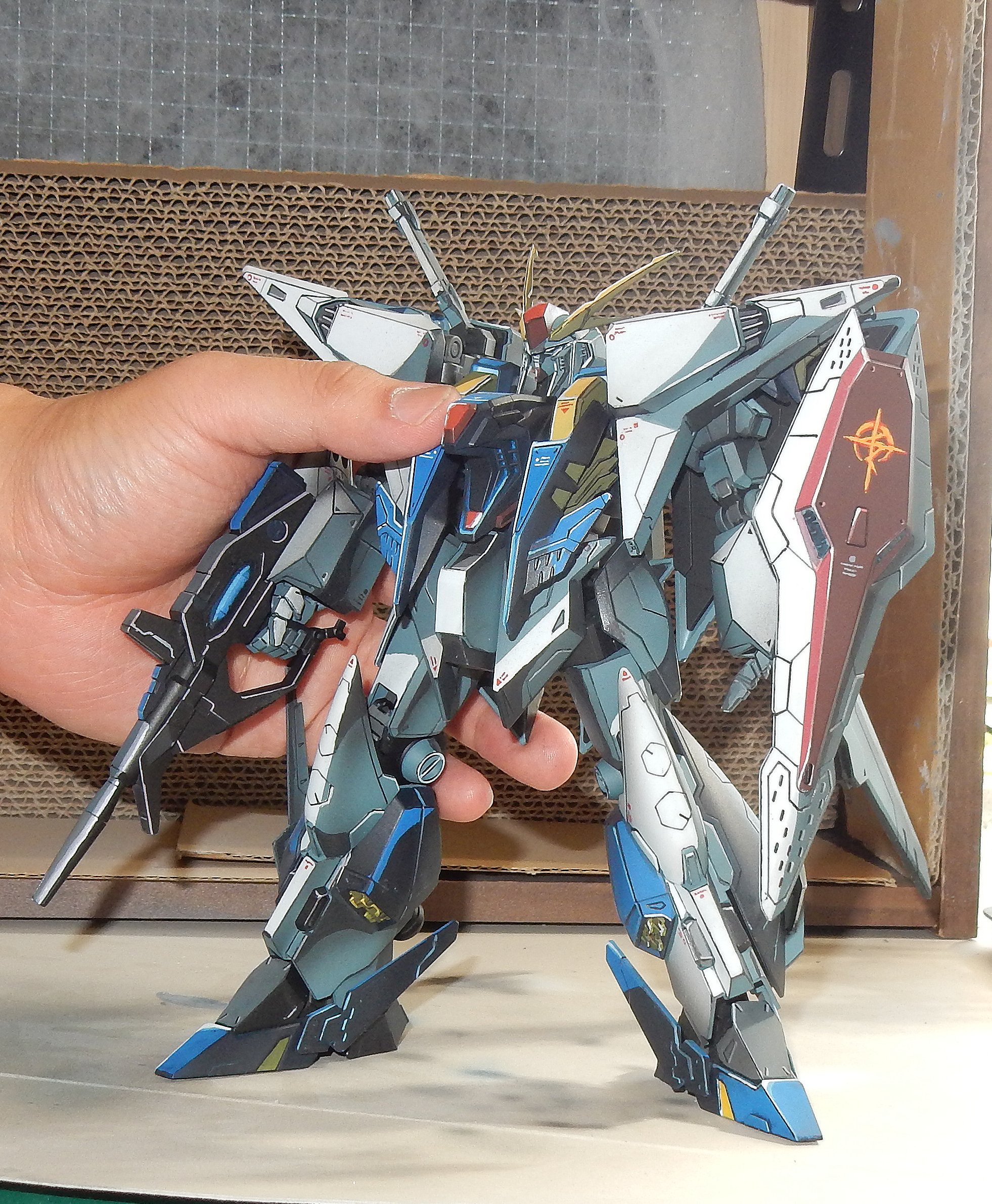 いっちゃん改 クスィーガンダム ガンドノード製作依頼品 3d8a4f1e-s.jpg