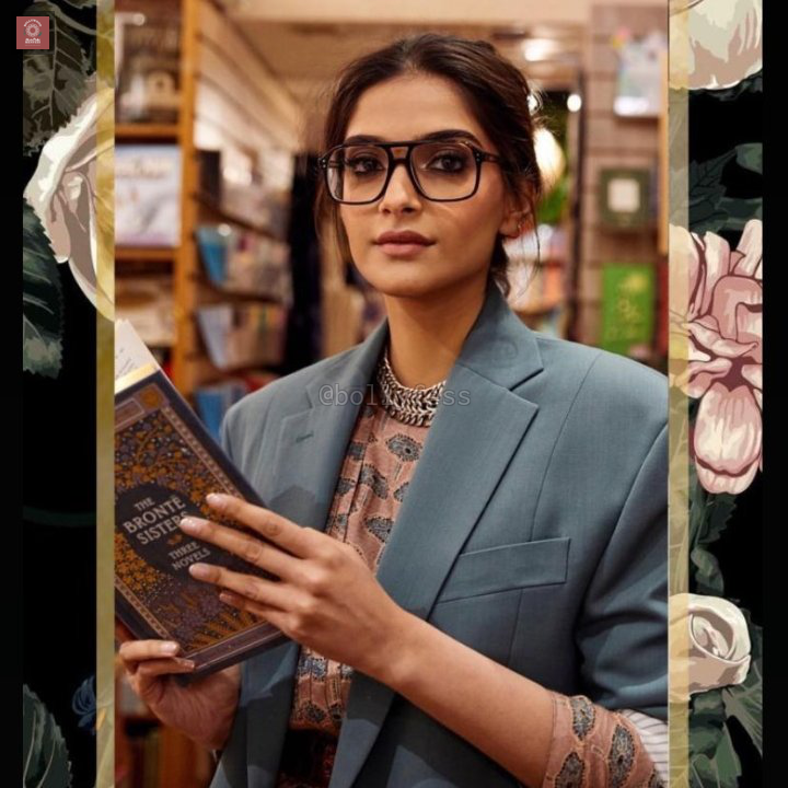 Happy Birthday Sonam Kapoor   . Ada fansnya di sini dost  ? 