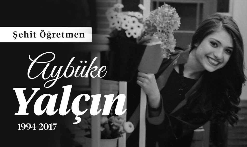 gulaytuglu's tweet photo. 4 yıl önce, PKK’lı teröristlerin hain saldırısına maruz kalan
''Şehadetinin Yıl Dönümünde Şehit Öğretmen #AybükeYalçın'ı Rahmet, Minnet ve Dualarla Anıyorum.''
Ruhu Şad, Mekanı Cennet Olsun... https://t.co/EnPfMaS9Bw