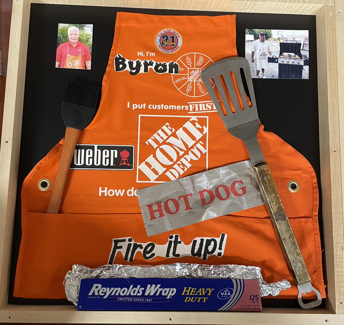 Byron’s shadow boxes for the store turned out great. He had this thing about Reynolds Wrap.. we have enough store use foil to last a life time.... 😂