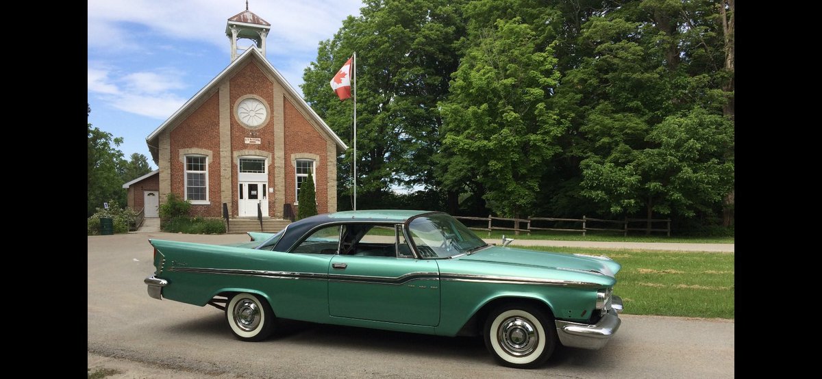 RevWarrenL's tweet image. Daniel is doing an amazing job restoring the 1959 Chrysler Windsor!