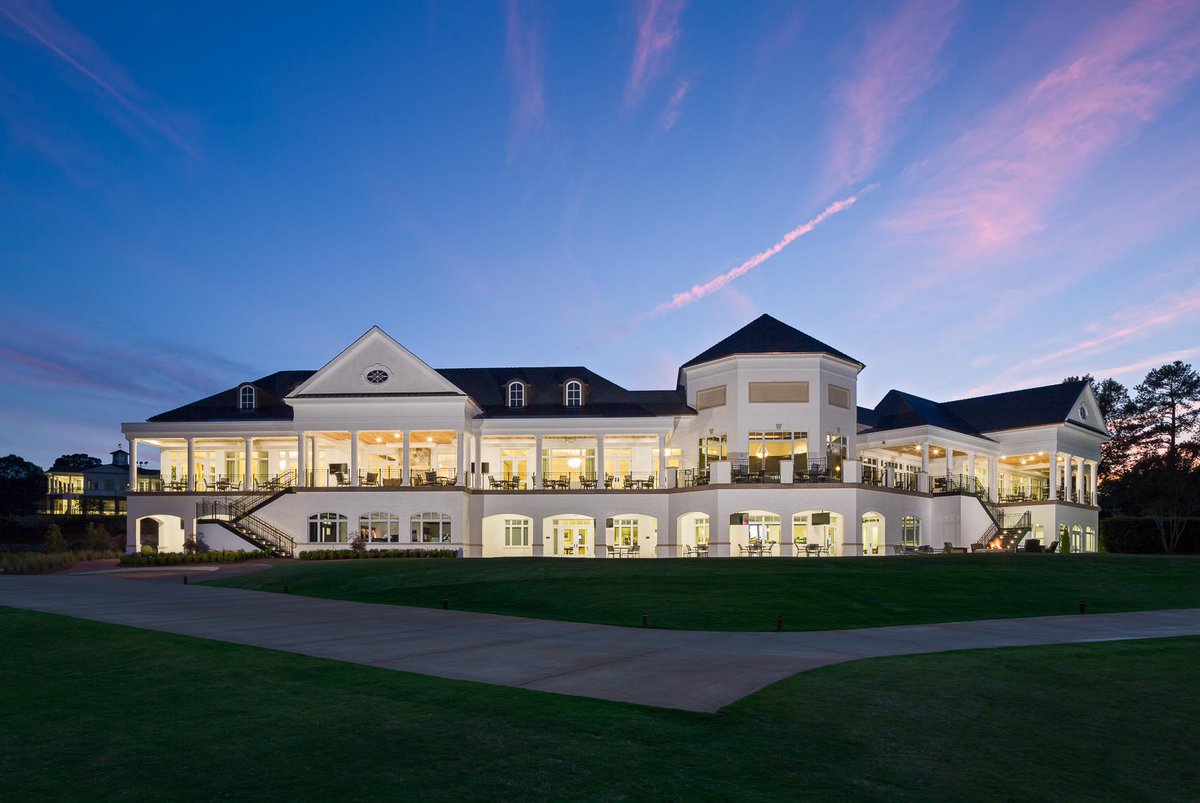 guyroofing's tweet image. HAPPY NATIONAL ROOFING WEEK!! Excited to spend a whole week of celebrating all things ROOFING; swipe to see Guy Roofing’s #signatureprojects