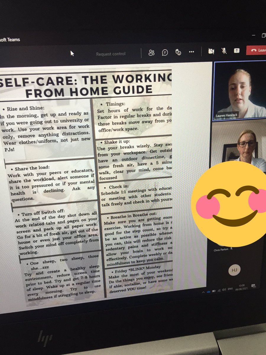 Final week for @LauraExercise @TinkLaurenTA @UoS_Physio on #leadership placement. Brilliant presentation delivered today about their experiences and tasks achieved. Even a sneaky peek to the upcoming toolkit launch from @C_M_AHP_Faculty #workfromhome #simulation #peerlearning
