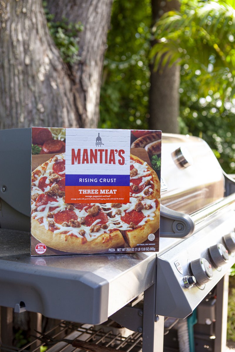SaveALot's tweet photo. If you haven't grilled your pizza, you're grilly missing out 😉 #99DaysofSummer https://t.co/jKE78ZopRf