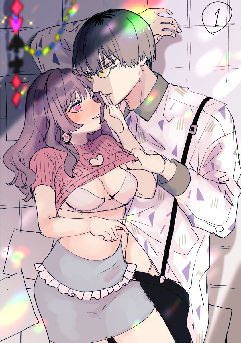 表紙のラフです。右の案でいくことになりました。ラフでは下着を脱がせていたんですが、大人の事情でそこはNGで…!! 