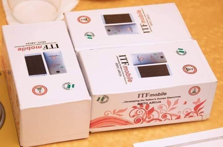 blissoharisi's tweet photo. @MobilePunch I hope you will buy a phone like dis with already registered IMEI numbers to track you anywhere you go https://t.co/TJgzE3xpFd