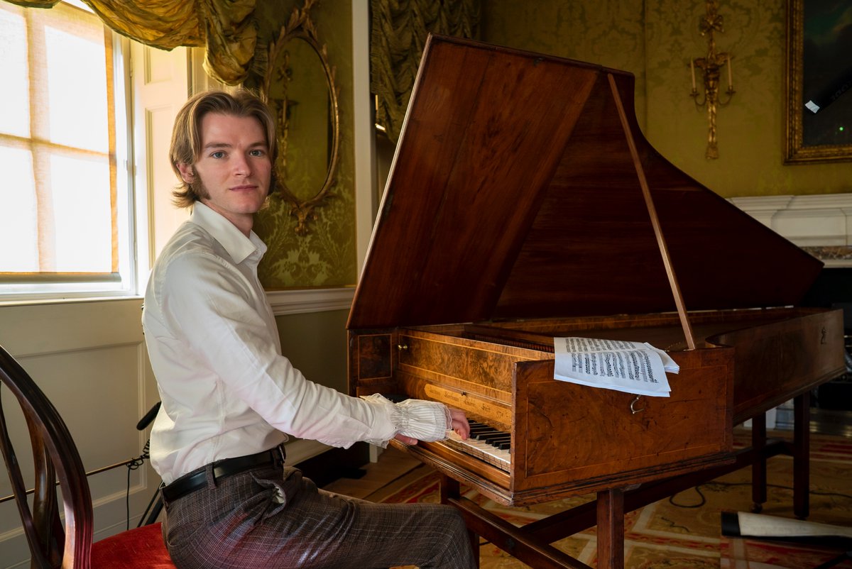 newangleuk's tweet photo. Photos from a film shoot with @PLBltd in Bath for an exciting new visitor experience at @No1Museum. Brilliant food historian @DrAnnieGray prepared a Georgian recipe and the extremely talented @NathanielMander performed on an 18th-century harpsichord displayed in the house! https://t.co/KbnOLrgma1