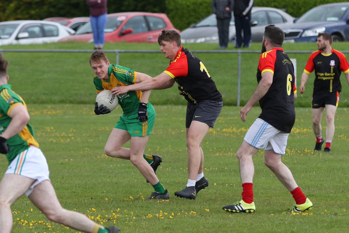 DuhallowGAA's tweet photo. Great to have action back locally! A few pics of @BoherbueGaa v @stjohnsgaaclub in Nevin Cup action. https://t.co/dysRU0aY9W