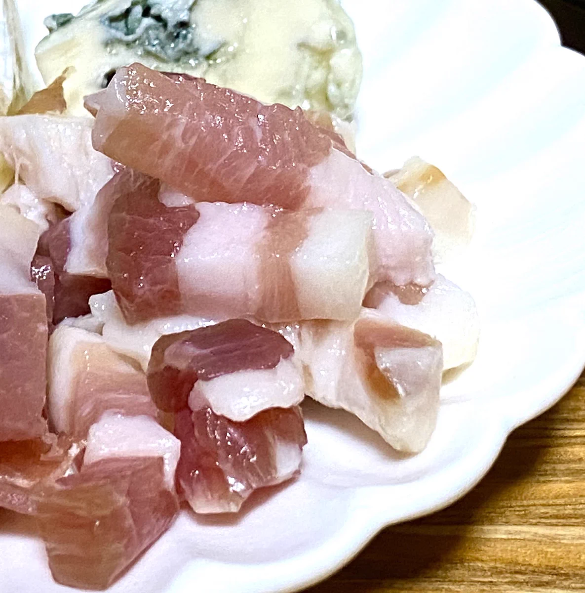 「カルディ」生ベーコン（257円）が最高にうまいらしい！！！！！！