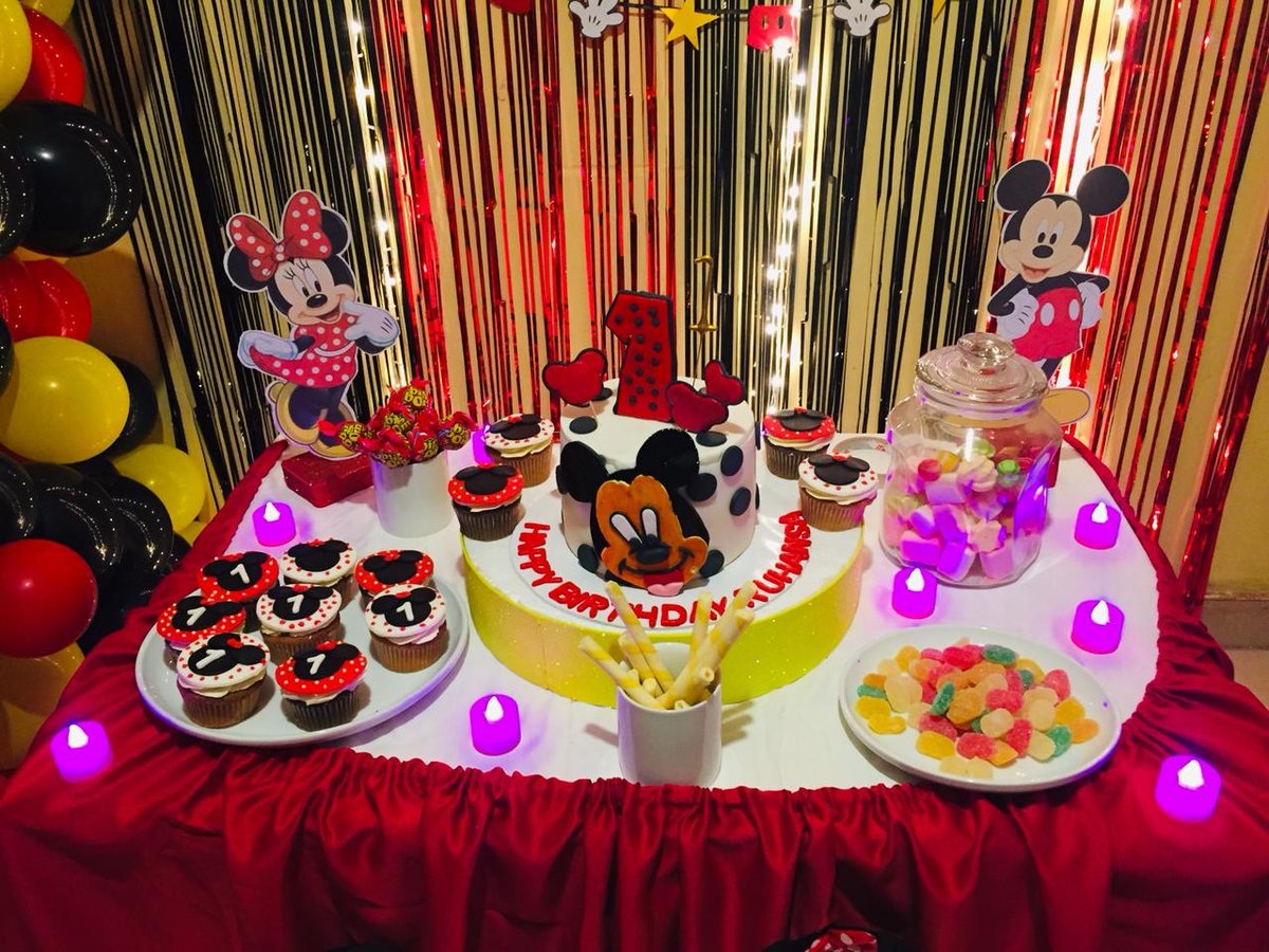 ppbynu's tweet photo. Mickey and Minnie Mosue themed birthday deco!
#partyparty #lka #partysupplies #onlineshopping #partyitems #decoration #birthdaydecos https://t.co/m2DHXcQ6KA