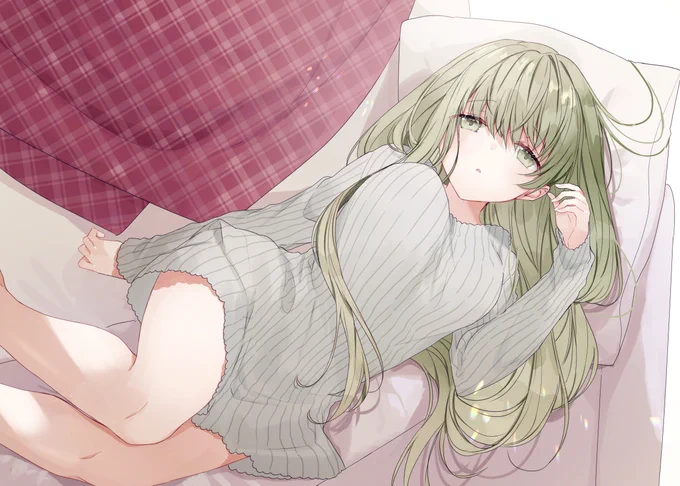 ニット着てる聖女様 #白聖女と黒牧師 