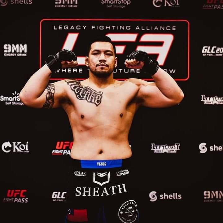 adamkwoods's tweet photo. At 3pm est/2pm cst/12pm pst today #CMMA 's @samoankidd93 will be a guest on the #AcordingToWoods podcast after win @lfafighting 109!!! ๐ท: @chavopix
Brought to you by
#Primeathletics & @liveunlimitter
Link below:
https://t.co/kVmS5uCqev https://t.co/mhLtrMSyhj