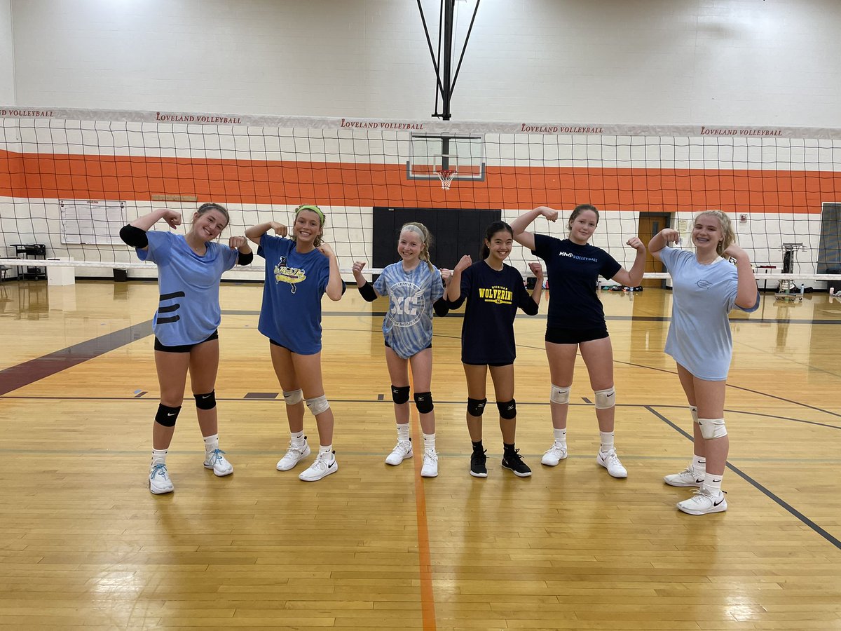 lovelandtigersv's tweet photo. Having fun and getting it done...USA champs of the day! #ourtime #LVB #gotigers https://t.co/bgGFqIu8sQ