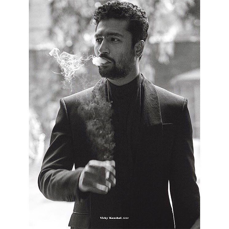 dusktilldawntwt's tweet photo. It's illegal to be this hot 🥵🥵
My Katrina is surely winning
 #VickyKaushal #katrinakaif https://t.co/Bq3q2oHj18