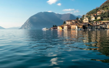 ON THE SHORES OF LAKE ISEO 

The smallest of Italy’s great lakes is home to fishing villages backed by snow-capped Alpine foothills and produces a most-prized sparkling wine

tinyurl.com/cvy42fbr

#lakeiseo #franciacorta #lombardia #italy #italianholidays #beautyfromitaly