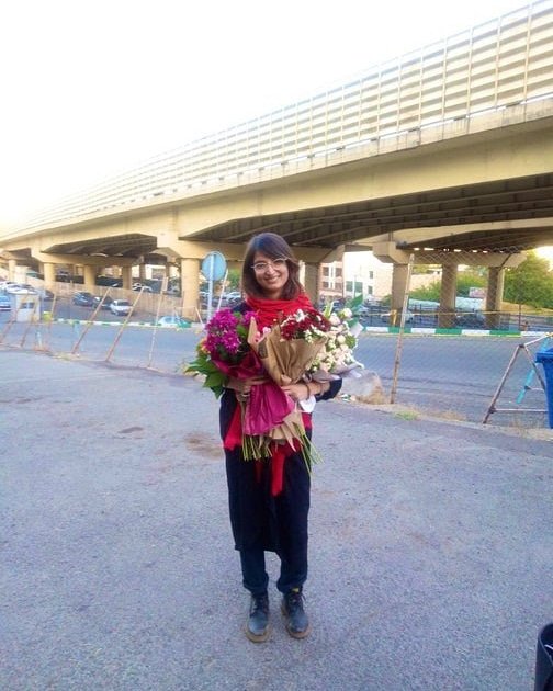 سندیکای کارگران شرکت واحد اتوبوسرانی تهران و حومه آزادی پریسا رفیعی را به خانواده ایشان و دانشجویان شورای صنفی  شاد باش می‌گوید. 
t.me/vahedsyndica/4…