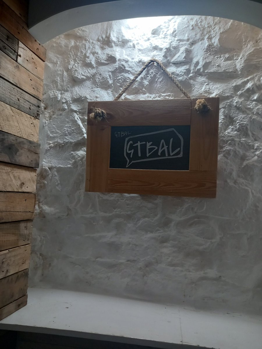 CCPembs's tweet photo. Great community space for our digital community kit @gettheboysalift #digitalkit #getpeopleonline #connecting #communities https://t.co/aaV0kykh2b