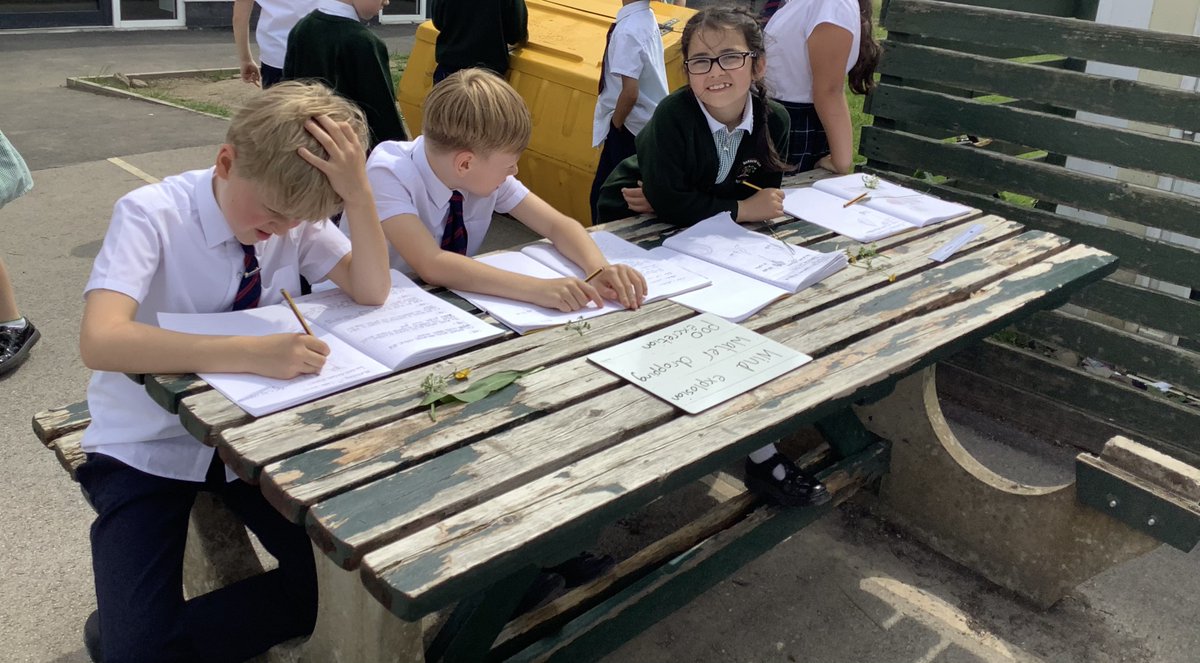 Children in Elm class enjoyed Science outside learning about how seeds are dispersed.