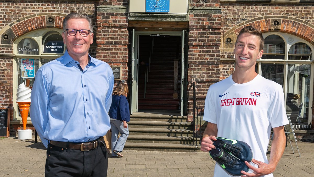 New Mayor of Northallerton, Cllr Phil Eames, has congratulated <a href="/_MarcScott/">Marc Scott</a> on his selection for this summer's #Olympics in Tokyo: "I'm sure the whole of Northallerton is very proud of Marc's achievements and I know that everyone will be cheering him on in Tokyo" #Olympics