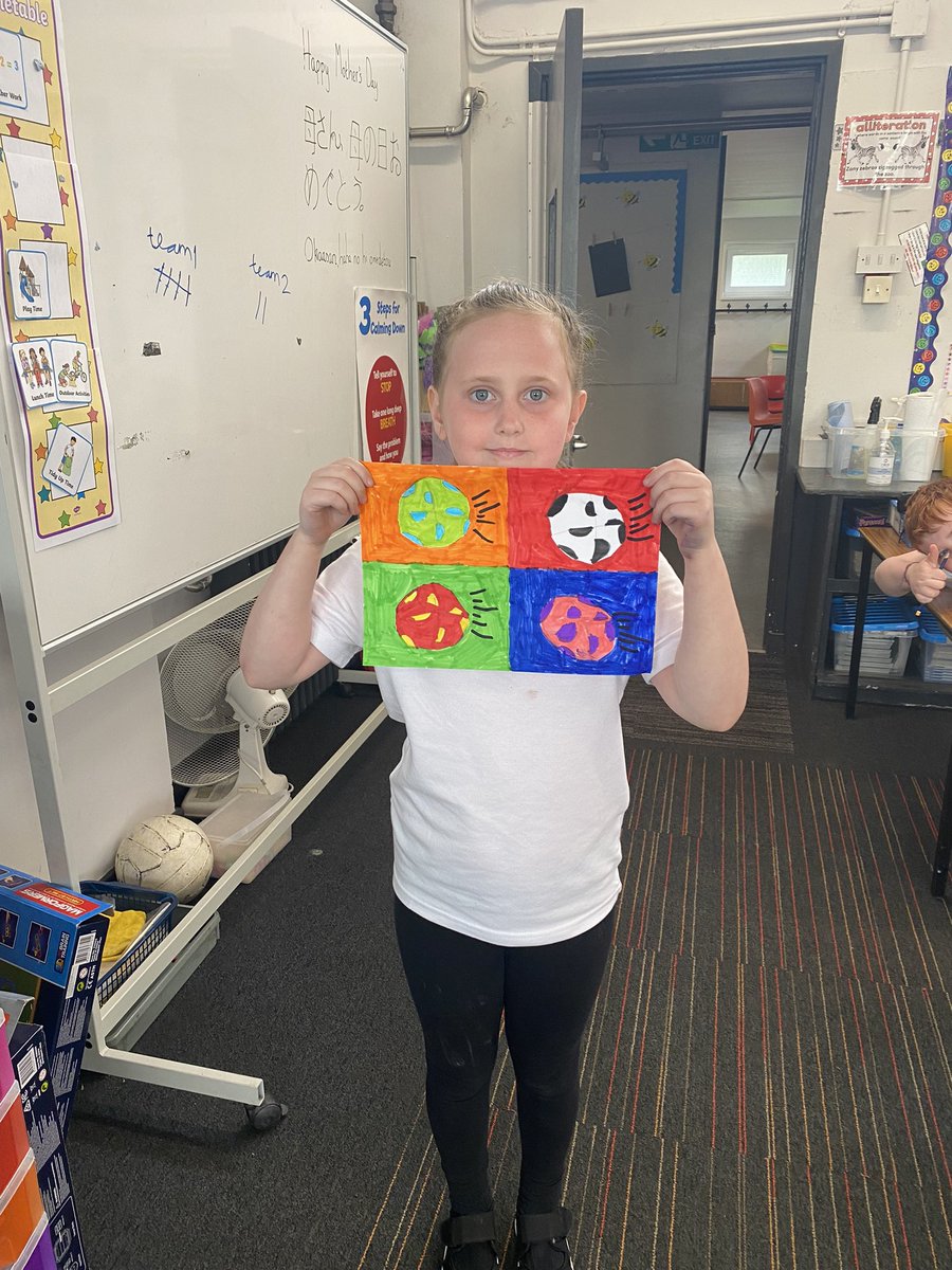 MrsMacGregor1's tweet photo. Great job on sports themed pop art Room 9 ⚽️🏀🏈 @MissSMcDonald1 @htthorntree https://t.co/FzIdFmk2oE