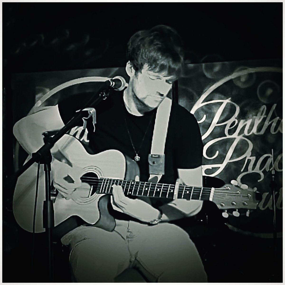 Filmed a live session for Penthouse Practice Suite on Saturday.
Coming soon..