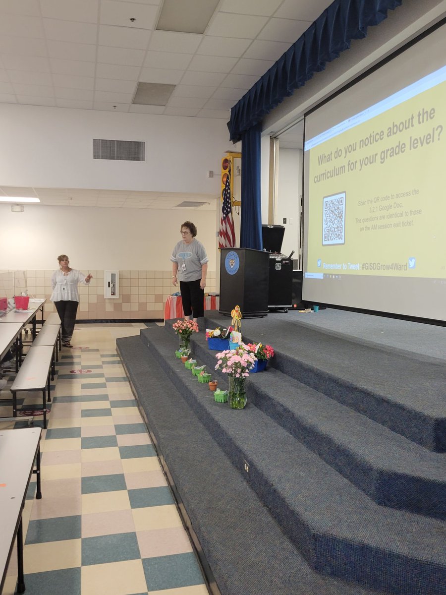 MrsSturner2's tweet photo. Having an awesome time at end of the year PD @ Cooper. Great job Nancy and Amye!! #GISDGrow4Ward #CES_Cougar https://t.co/QOBSgvIl7O