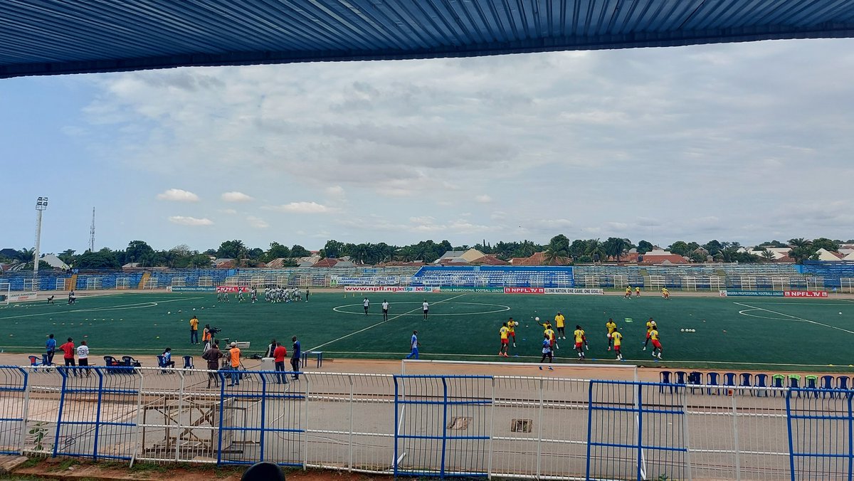 Emiearth's tweet photo. The warmups before the action. 
#NASWOL #NPFL21 https://t.co/auB9n7M8ag