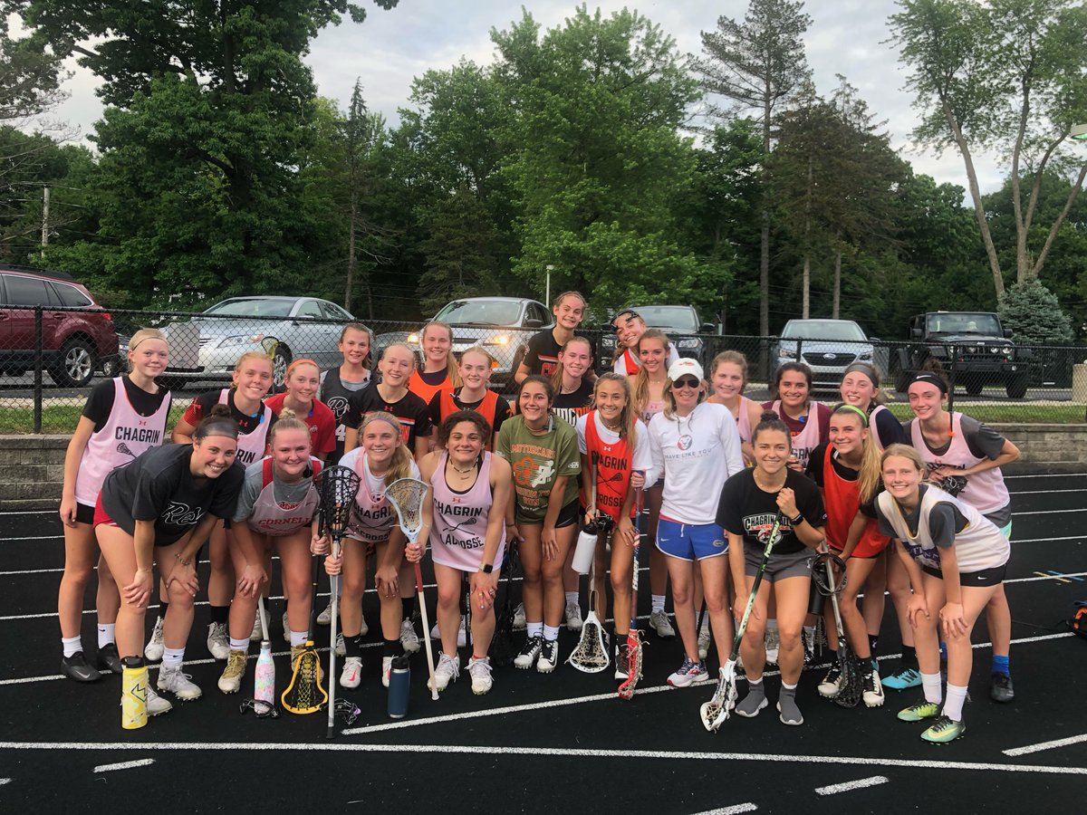 Chagringirlslax's tweet photo. First open gym of the summer!  Look out 2022, we're coming for you!!! https://t.co/BRXN65AYNl