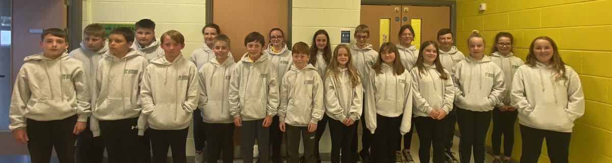 A very exciting afternoon for P7’s as they received their leavers hoodies. 💚 <a href="/stmungoalloa/">St Mungo's RC PS</a>