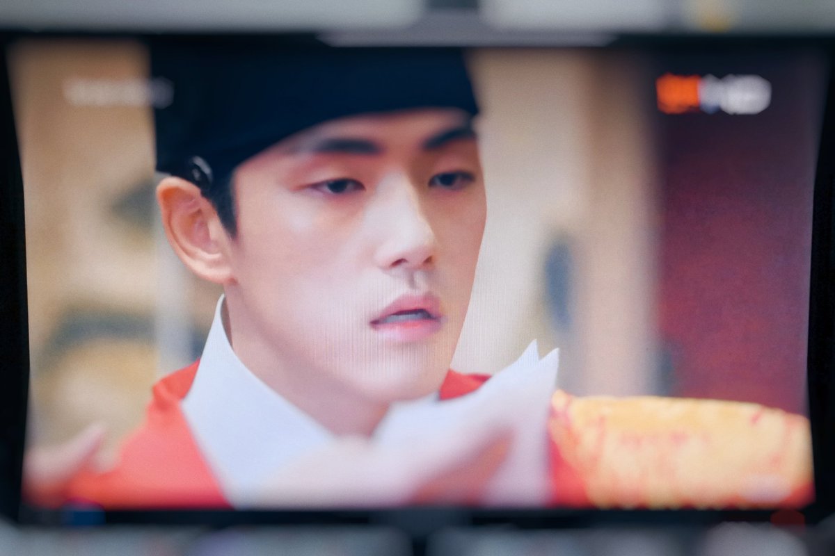 IJUNGHYUNU's tweet photo. จมูกข้าใช้งานไม่ได้แล้ว 🤣🤣
#김정현 #KimJungHyun
#คิมจองฮยอน #KimJungHyun_Thailand_Bigfans #MrQueen #อุ๊ยตายฉันคือนายมเหสี #TrueAsianSeries https://t.co/5gVKVPxOhw