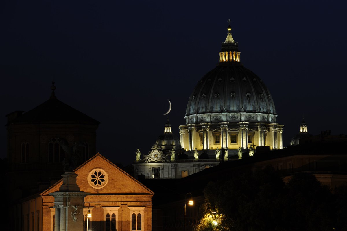 CORSO DI FOTOGRAFIA NOTTURNA PER TUTTI (Roma): dal 16 giugno al14 luglio 2021 graffitiscuola.it/course/corso-f…