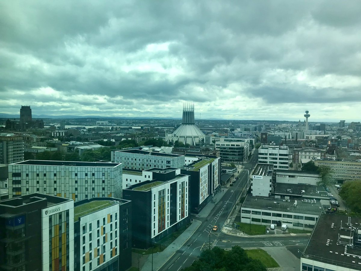ChloeECWil's tweet photo. Incredible to be working for LivDocSim at The Spine this week - I could never get bored of this view! @LivUniMedicine https://t.co/BmYWKXN09C