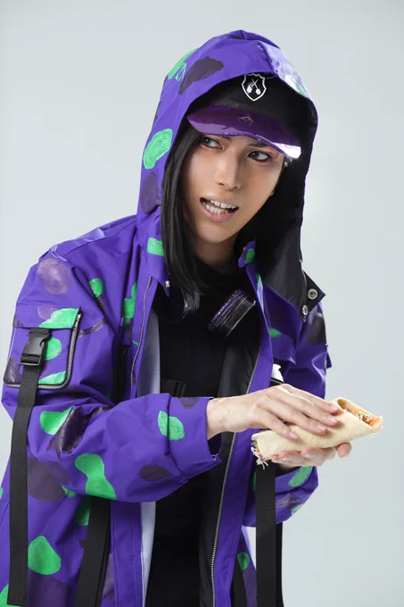 ツイステ / コスプレ

これは急いでシャーワルマーを作るジャミル🐍

P.だて 