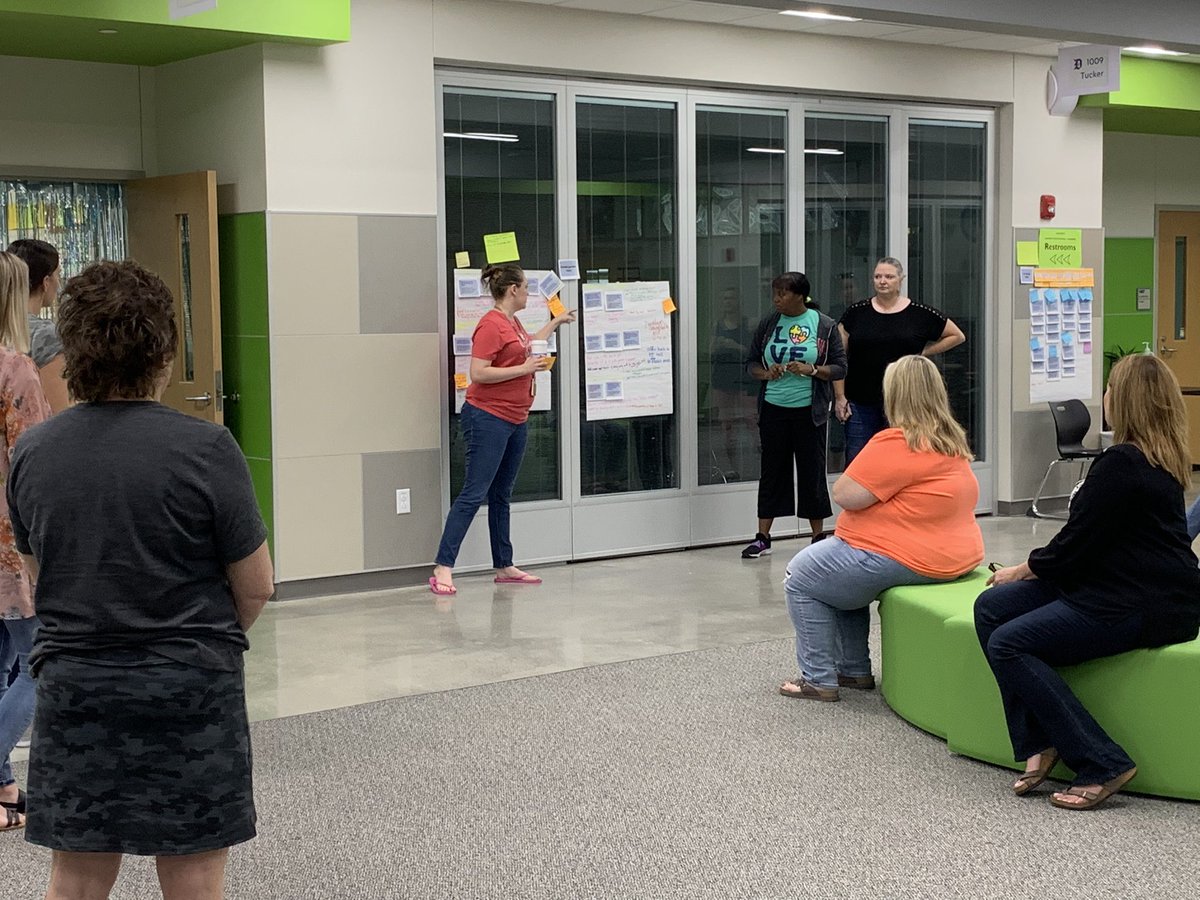 LISDElemScience's tweet photo. Sharing our new visions of elementary science with the new TEKS. https://t.co/dV6x19OGNb