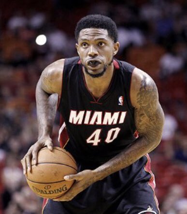 Hoy cumple el dueño de miami, UDONIS HASLEM

Happy Bday UD! 